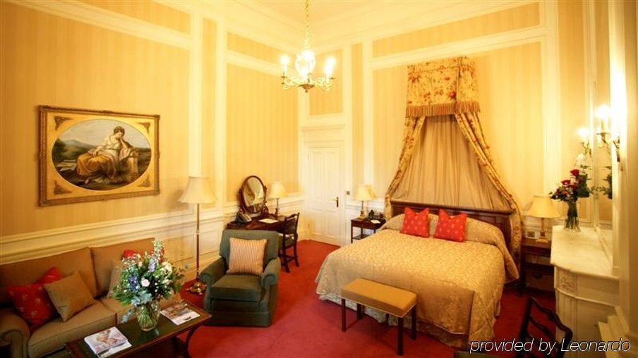 Hotel Hoo Hotel, Golf And 5*